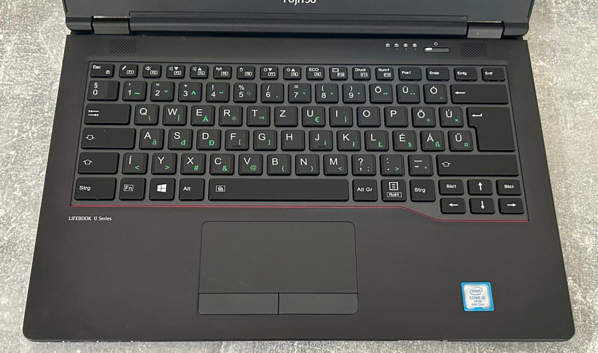 Fujitsu LifeBook U748